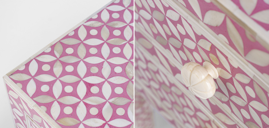 Розовая прикроватная тумба BONE INLAY BEDSIDE CABINET - фото №2