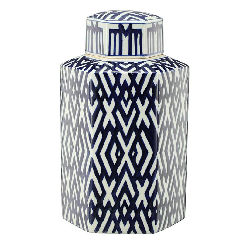 Ваза с крышкой и графическим узором в сине-белых цветах Blue & White Ornament Белый Синий Ваза с крышкой и графическим узором в сине-белых цветах Blue & White Ornament Белый Синий в Ижевске | Loft Concept