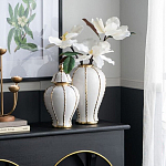 Ваза с золотыми полосами на белом фоне Chinoiserie Ceramics варинант исполнения - 1 | Loft Concept в Ижевске