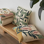 Подушка декоративная зеленого цвета с геометрическим рисунком Divine Abstractions варинант исполнения - 5 | Loft Concept в Ижевске