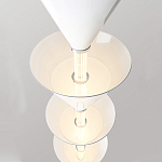 Подвесной светильник светодиодный в виде ряда белых металлических конусов  Herringbone варинант исполнения - 5 | Loft Concept в Ижевске