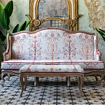 Банкетка из массива бука бежевая с растительным орнаментом Raffael Beige Floral Banquette варинант исполнения - 4 | Loft Concept в Ижевске