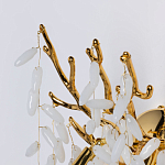 Бра золотого цвета с ветвями и белыми овальными стеклянными подвесками Droplet Chandelier варинант исполнения - 4 | Loft Concept в Ижевске