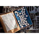 Книга Extraordinary Collections: French Interiors варинант исполнения - 8 | Loft Concept в Ижевске