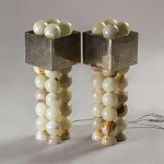 Настольная лампа с основанием из 24 выточенных сферических камней Through Stone варинант исполнения - 3 | Loft Concept в Ижевске