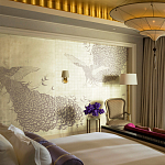 Обои ручная роспись в стиле Арт-деко Whistler Peacocks Special Colourway on 12 Carat White Gold gilded silk варинант исполнения - 1 | Loft Concept в Ижевске