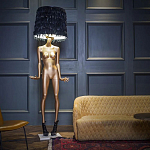 Лампа MANNEQUIN LAMP с абажуром модельный позинг варинант исполнения - 2 | Loft Concept в Ижевске
