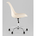 Офисный стул на металлическом основании EGGERY Beige пластик варинант исполнения - 4 | Loft Concept в Ижевске