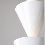 Подвесной светильник светодиодный в виде ряда белых металлических конусов  Herringbone варинант исполнения - 6 | Loft Concept в Ижевске