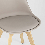 Стул с основой из пластика и мягким сиденьем Arvika Beige варинант исполнения - 7 | Loft Concept в Ижевске