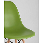 Пластиковый стул на ножках из массива бука Eames Green варинант исполнения - 2 | Loft Concept в Ижевске