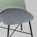 Стул из прочного пластика на металлическом основании Anora Green  варинант исполнения - 7 | Loft Concept в Ижевске