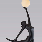 Торшер черная статуэтка Девушка Girl Carries Light Balls варинант исполнения - 2 | Loft Concept в Ижевске