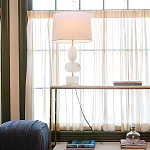 Настольная лампа на фигурном мраморном основании Conundrum варинант исполнения - 5 | Loft Concept в Ижевске