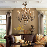 Люстра с подвесками из прозрачного стекла на кованом каркасе бронзового цвета в классическом стиле Quoizel варинант исполнения - 2 | Loft Concept в Ижевске