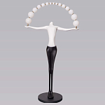 Торшер черно-белая статуэтка Девушка Girl Carries Light Balls варинант исполнения - 4 | Loft Concept в Ижевске