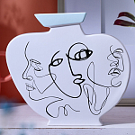 Ваза плоская белая с абстрактными черными линиями в форме лиц Faces of Imagination варинант исполнения - 4 | Loft Concept в Ижевске