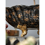 Блюдо черного цвета из фрафора на бронзовых ножках Eden Garden porcelain and bronze варинант исполнения - 5 | Loft Concept в Ижевске