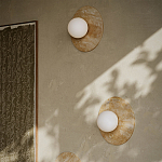 Бра в виде диска с плафоном из матового белого стекла Marble Glow варинант исполнения - 4 | Loft Concept в Ижевске