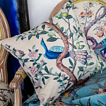 Подушка декоративная с изображением птицы в саду Beige Chinoiserie Blue Bird in the Garden Cushion варинант исполнения - 2 | Loft Concept в Ижевске