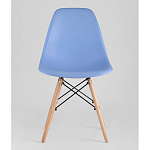 Пластиковый стул на ножках из массива бука Eames Blue варинант исполнения - 4 | Loft Concept в Ижевске