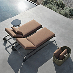 Шезлонг на металлическом каркасе с регулируемой спинкой GUELL Sunbed варинант исполнения - 2 | Loft Concept в Ижевске