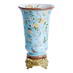 Ваза из голубого фарфора с бронзовыми элементами Blue Garden варинант исполнения - 1 | Loft Concept в Ижевске