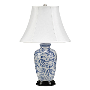 Настольная лампа с фарфоровым основанием с декоративным орнаментом и белым абажуром на темной круглой подставке Elstead Lighting