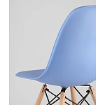 Пластиковый стул на ножках из массива бука Eames Blue варинант исполнения - 3 | Loft Concept в Ижевске