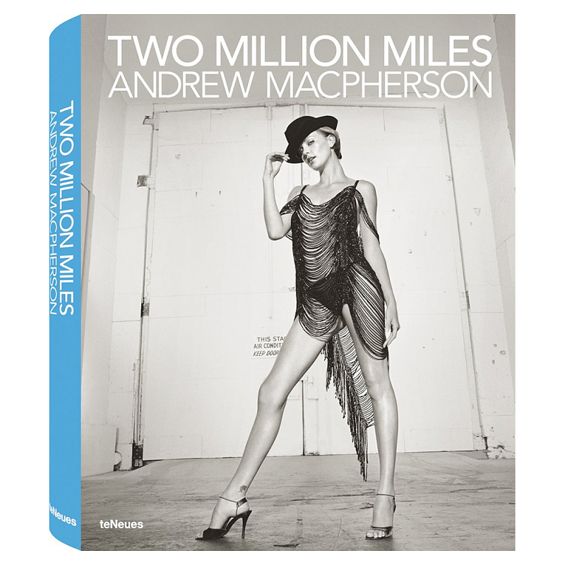 Подарочный Фотоальбом Two Million Miles by Andrew Macpherson  в Ижевске | Loft Concept 