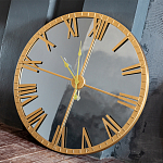 Часы настенные зеркальные с золотым металлическим циферблатом Mirror Tower Clock варинант исполнения - 4 | Loft Concept в Ижевске