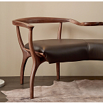 Кушетка с деревянным каркасом и сиденьем из коричневой натуральной кожи Moon Walnut Furniture варинант исполнения - 1 | Loft Concept в Ижевске