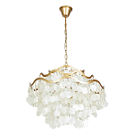 Люстра подвесная с белыми перламутровыми подвесками и изогнутыми золотистыми элементами Диаметр 60 см SHELL Chandelier варинант исполнения - 1 | Loft Concept в Ижевске