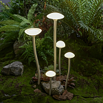 Уличный светильник с пятью матовыми плафонами в форме грибов на высоких изогнутых ножках Mushroom Shape варинант исполнения - 1 | Loft Concept в Ижевске