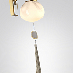 Бра с шарообразным плафоном из белого стекла с подвеской из камня Agatelle варинант исполнения - 5 | Loft Concept в Ижевске