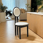 Дизайнерский стул из массива дерева с круглой спинкой Infinitude варинант исполнения - 1 | Loft Concept в Ижевске