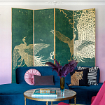 Обои ручная роспись в стиле Арт-деко Whistler Peacocks Original colourway on green painted silk варинант исполнения - 1 | Loft Concept в Ижевске