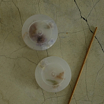 Круглая подставка под благовония из эпоксидной смолы с цветами белая Epoxy Resin Flowers Incense Stand White варинант исполнения - 4 | Loft Concept в Ижевске