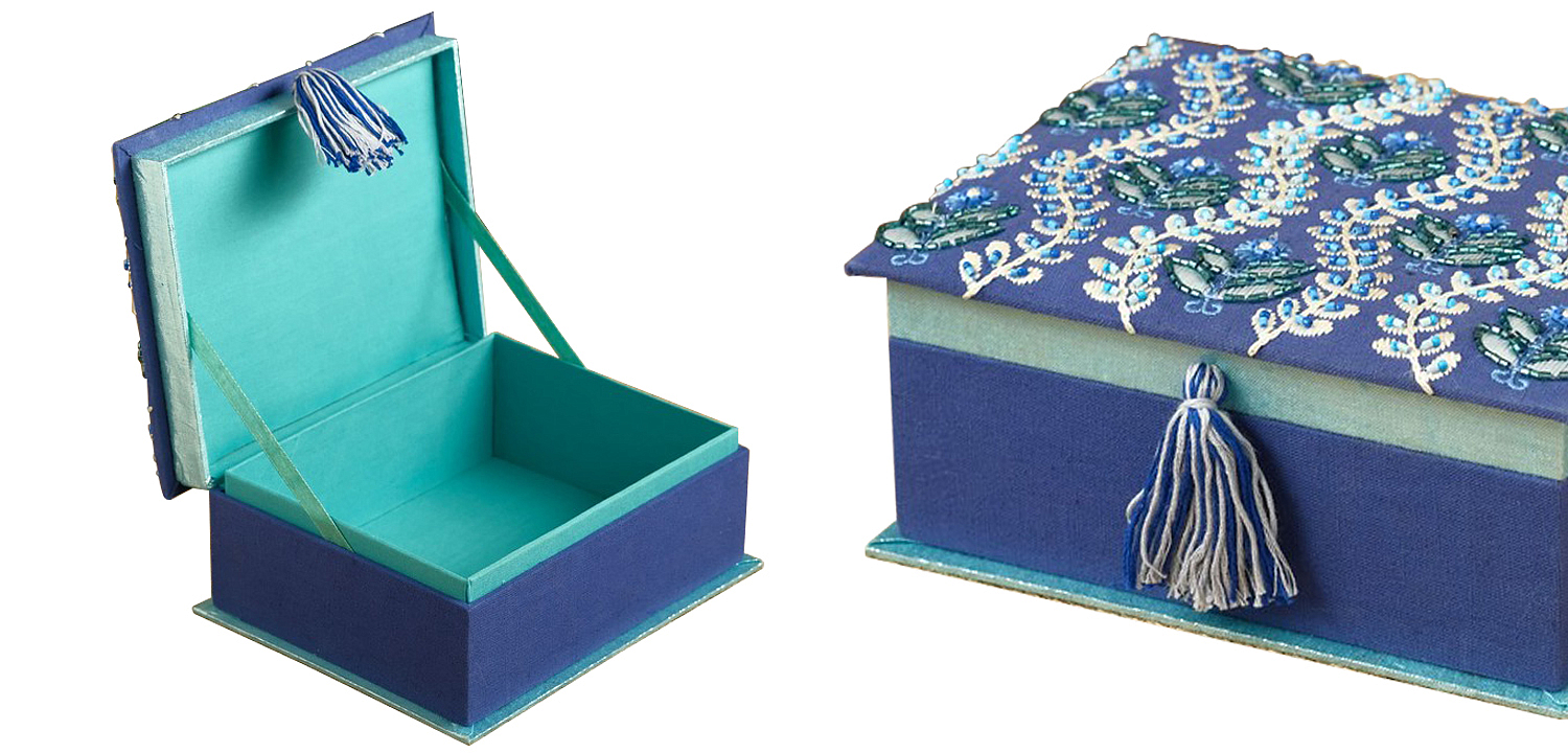 Шкатулка с вышивкой Flower Ornament Beads Embroidery Box Шкатулка с вышивкой Flower Ornament Beads Embroidery Box - Loft-Concept в Ижевске