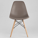 Пластиковый стул на ножках из массива бука Eames Cappuccino варинант исполнения - 3 | Loft Concept в Ижевске
