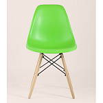 Пластиковый стул на ножках из массива бука Eames Light Green варинант исполнения - 4 | Loft Concept в Ижевске