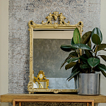 Зеркало настенное в раме бежевого цвета с эффектом старины Classic Ornament Mirror варинант исполнения - 2 | Loft Concept в Ижевске