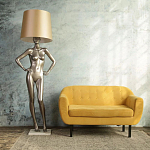 Лампа MANNEQUIN LAMP с абажуром руки на талии варинант исполнения - 6 | Loft Concept в Ижевске