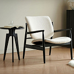 Кресло с каркасом и ножками из древесины и мягкими сиденьем и спинкой Venice варинант исполнения - 1 | Loft Concept в Ижевске