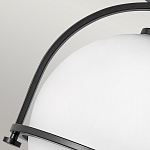 Потолочный светильник с плафоном в форме белого матового шара Hinkley варинант исполнения - 5 | Loft Concept в Ижевске