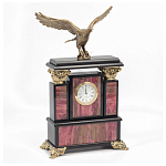 Часы настольные из родонита и бронзы с декором в виде орла Eagle Stone Clock варинант исполнения - 2 | Loft Concept в Ижевске