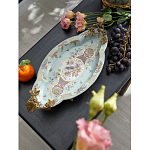 Блюдо овальное из голубого фарфора с ручками в виде бабочек и цветочным рисунком Blue Garden варинант исполнения - 3 | Loft Concept в Ижевске