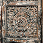 Индийский шкаф с орнаментом резьба из дерева Indian Antique Furniture  варинант исполнения - 1 | Loft Concept в Ижевске