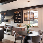 Люстра цвета латунь с 6-ю лампами свечами внутри цилиндрического абажура из черных металлических реек Kichler варинант исполнения - 8 | Loft Concept в Ижевске