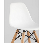 Пластиковый стул на ножках из массива бука Eames Small White варинант исполнения - 2 | Loft Concept в Ижевске